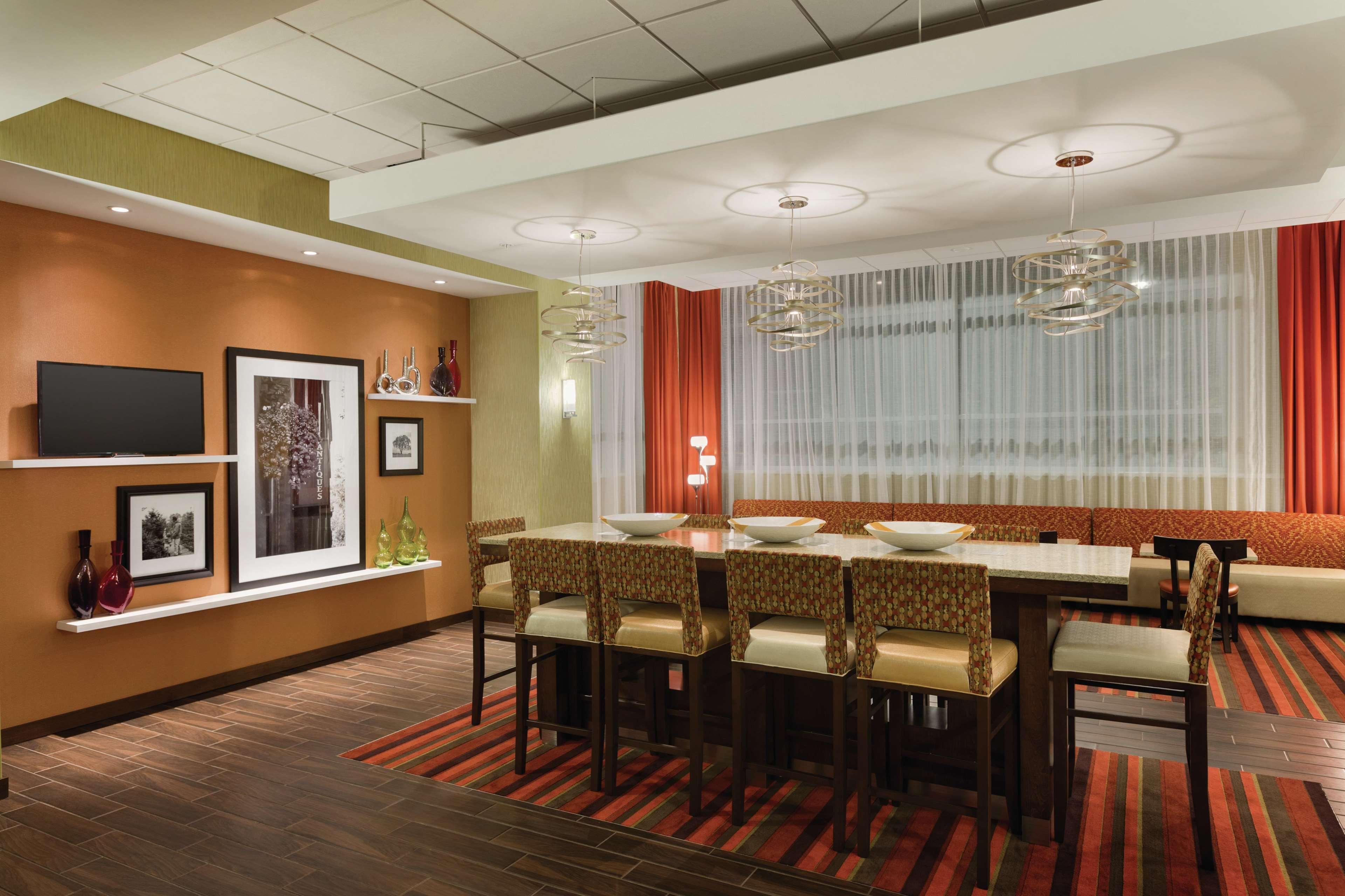 Hampton Inn, St. Albans Vt Ngoại thất bức ảnh